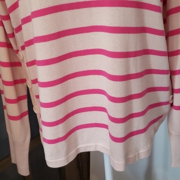 CROWN & Ivy Pink Striped Long Sleeve Sweater Nwt - Picture 4 of 8